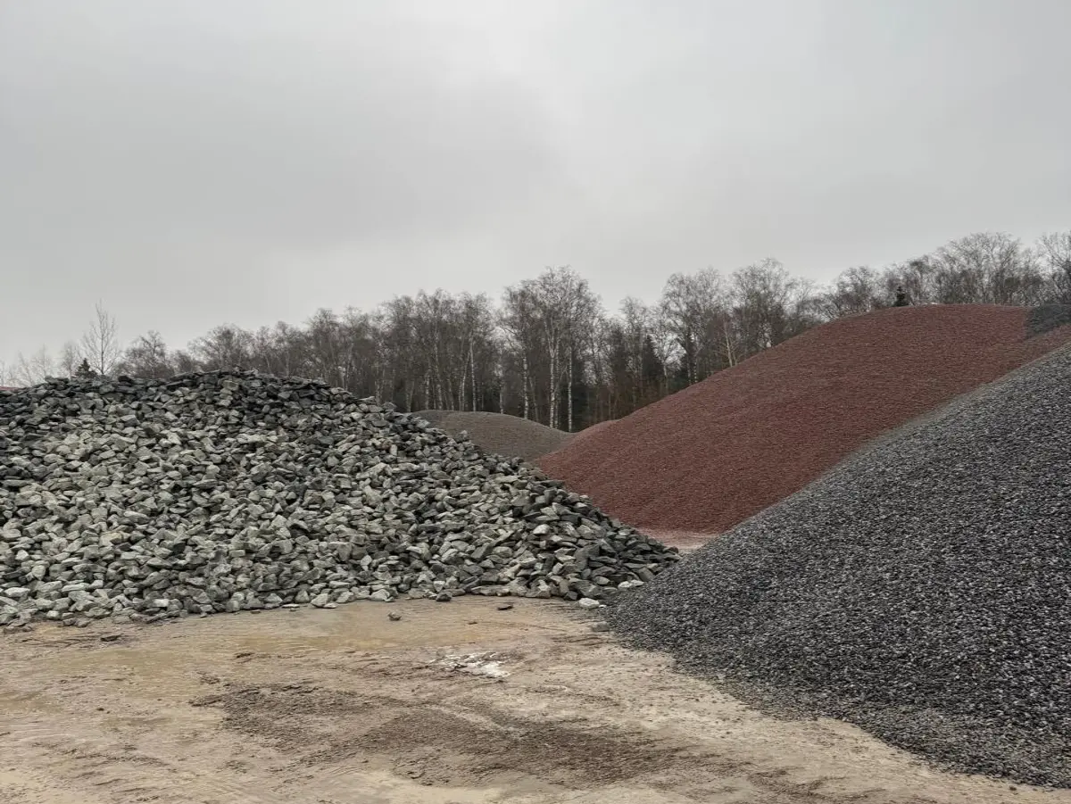 Грузовая нерудная компания